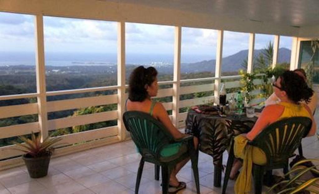 Dave Parker Eco Lodge Hotel アピア エクステリア 写真